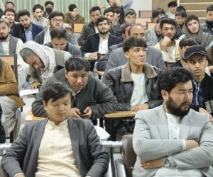 برگزاری مراسم تجلیل از روز جهانی دانشجو و تقدیر از  اساتید، کارمندان و محصلان برگزیده